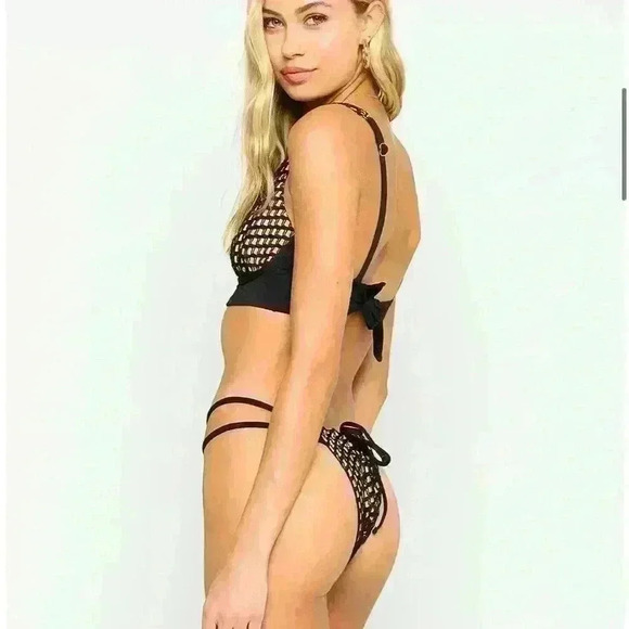 Nwt Beach Bunny black fishnet underwire bikini top Sm bottom Med  $350 - Picture 2 of 6